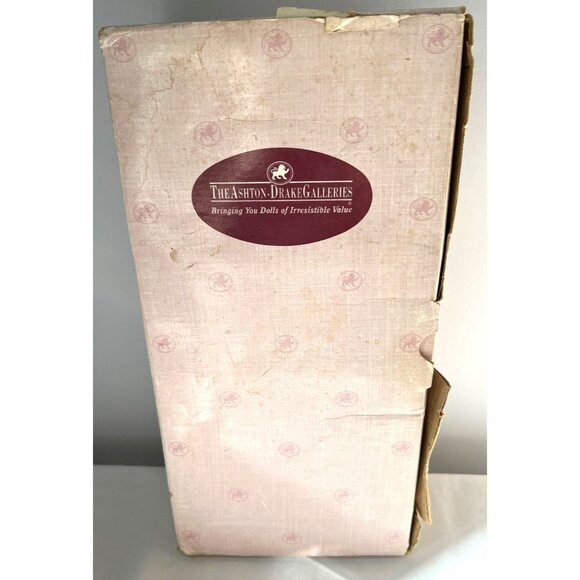 Ashton Drake Vintage Porcelain Doll "Her Very First Smile" With Yellow Outfit - Picture 8 of 8